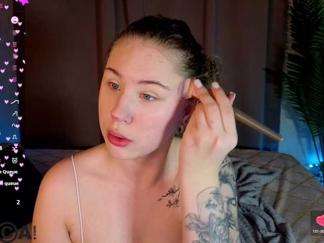 Elsiee-Cuttiess's BongaCams show and profile