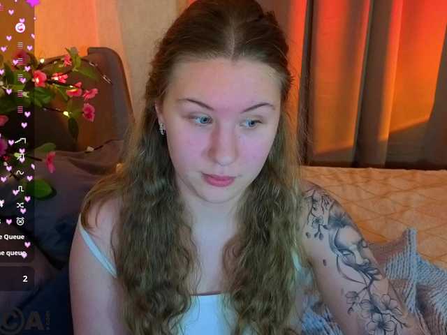 Elsiee-Cuttiess's BongaCams show and profile