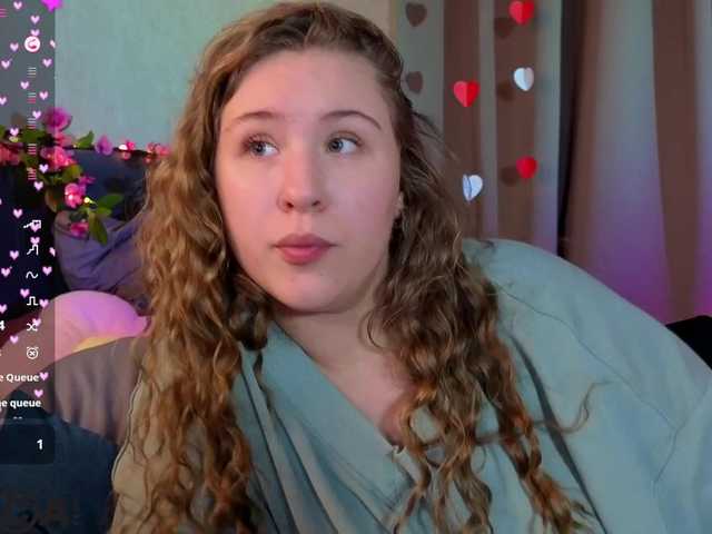 Elsiee-Cuttiess's BongaCams show and profile