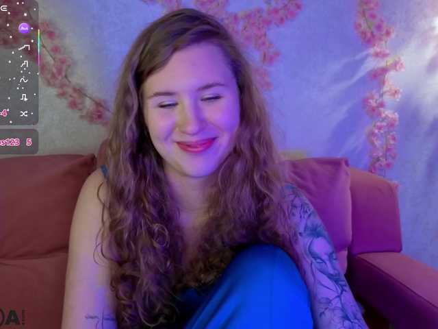 Elsiee-Cuttiess's BongaCams show and profile