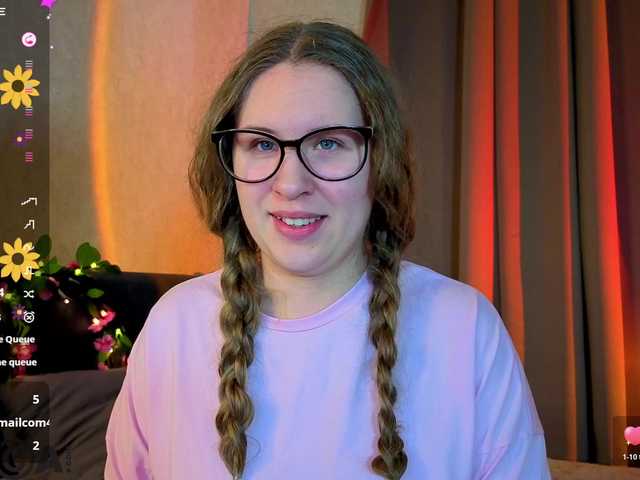 Elsiee-Cuttiess's BongaCams show and profile