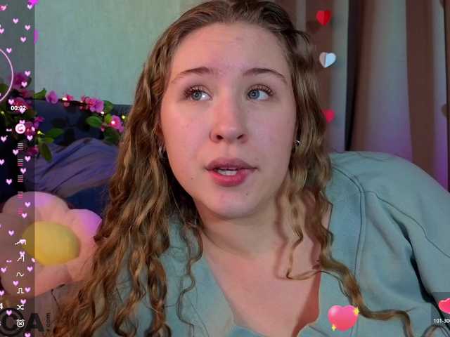 Elsiee-Cuttiess's BongaCams show and profile