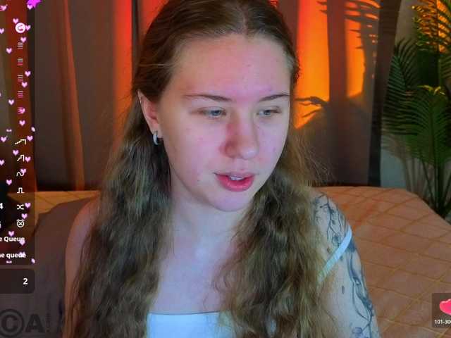 Elsiee-Cuttiess's BongaCams show and profile