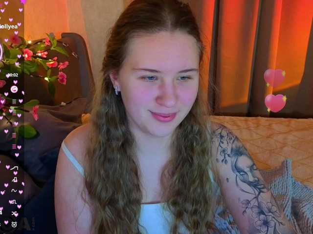 Elsiee-Cuttiess's BongaCams show and profile