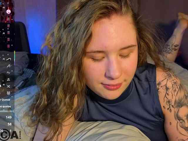 Elsiee-Cuttiess webcam