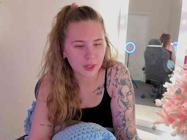 Elsiee-Cuttiess webcam