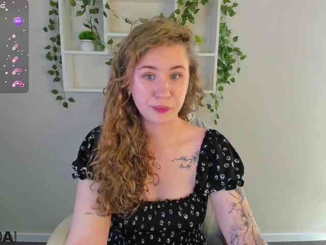 Elsiee-Cuttiess webcam