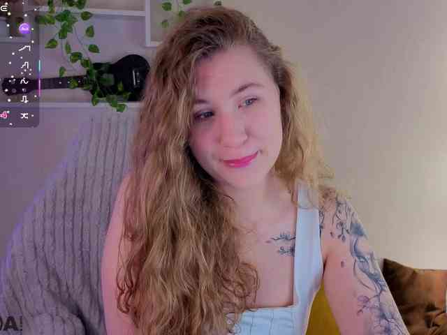 Elsiee-Cuttiess Elsiee-Cuttiess