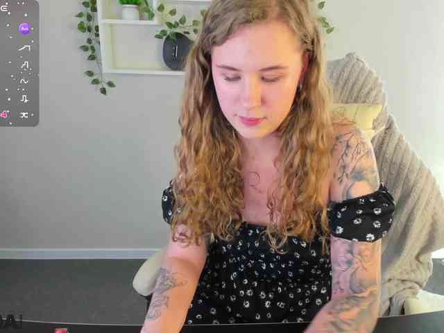 Elsiee-Cuttiess webcam