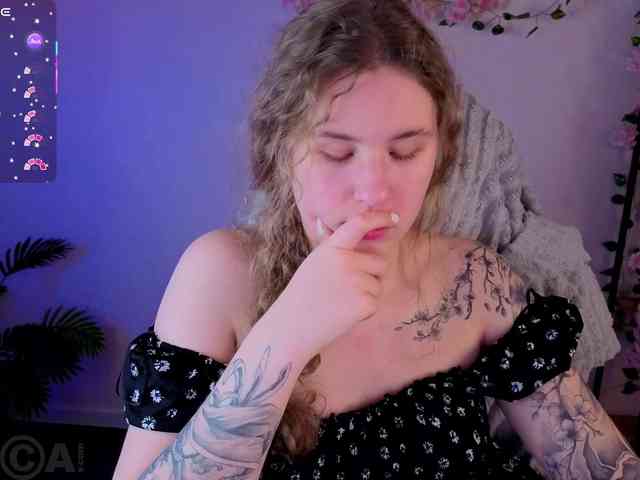 Elsiee-Cuttiess webcam