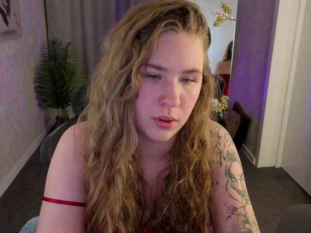 Elsiee-Cuttiess webcam