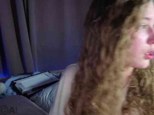 Elsiee-Cuttiess webcam