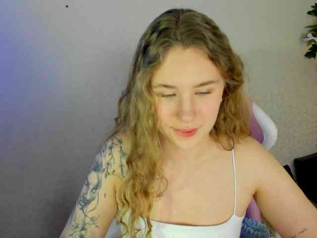 Elsiee-Cuttiess webcam