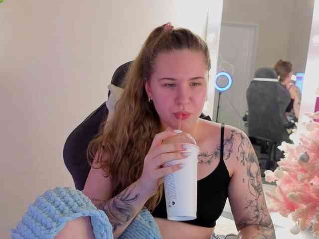 Elsiee-Cuttiess Elsiee-Cuttiess