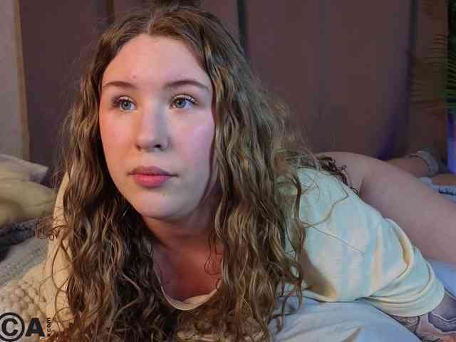 Elsiee-Cuttiess webcam