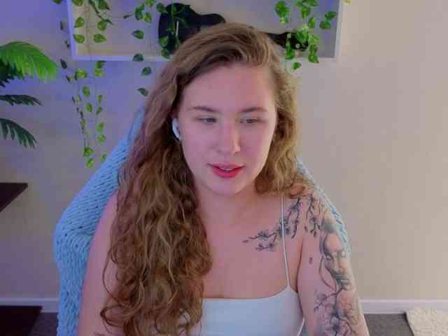 Elsiee-Cuttiess Elsiee-Cuttiess