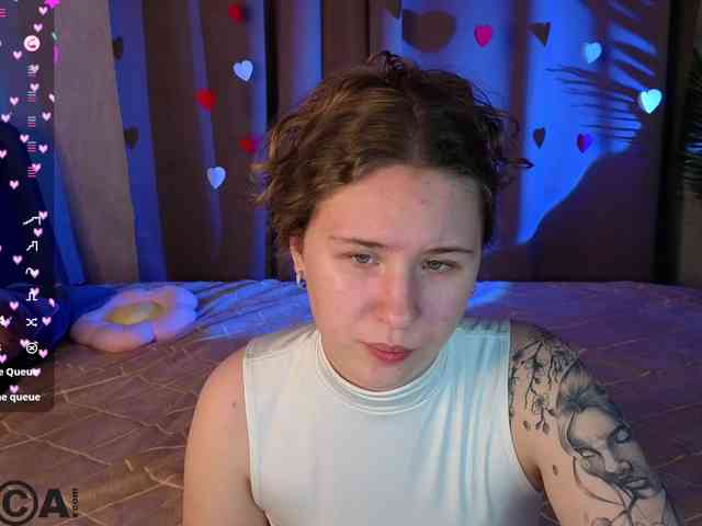 Elsiee-Cuttiess Live Webcam on BongaCams