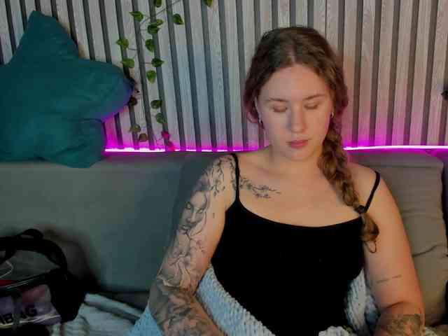 Elsiee-Cuttiess Elsiee-Cuttiess