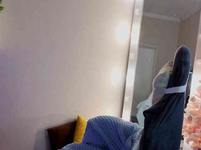 Elsiee-Cuttiess Elsiee-Cuttiess