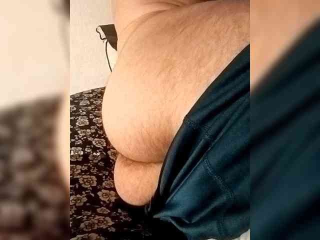 Freakingclassy-1 Live Webcam on BongaCams