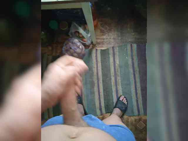 Alex111282 Alex111282