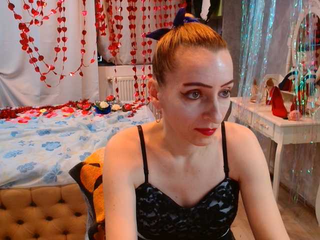 AnneDevrim webcam bongacams model stream image