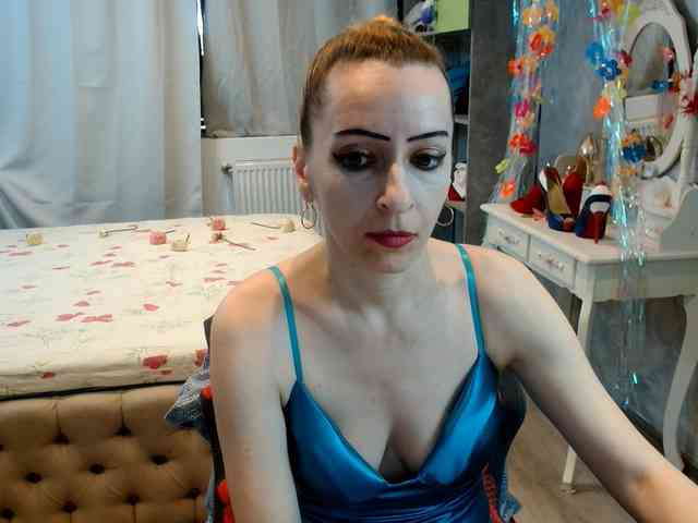 AnneDevrim AnneDevrim