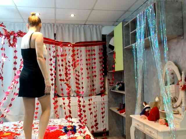 AnneDevrim AnneDevrim