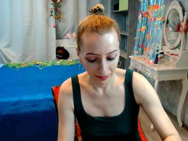 AnneDevrim AnneDevrim