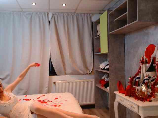 AnneDevrim Live Webcam on BongaCams