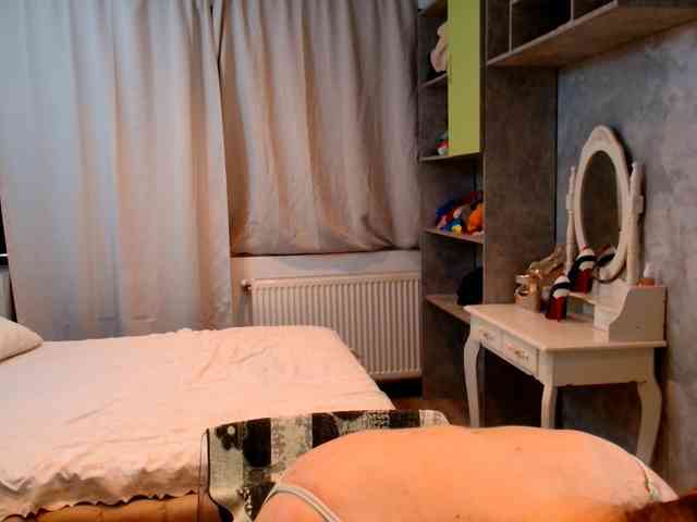 AnneDevrim AnneDevrim