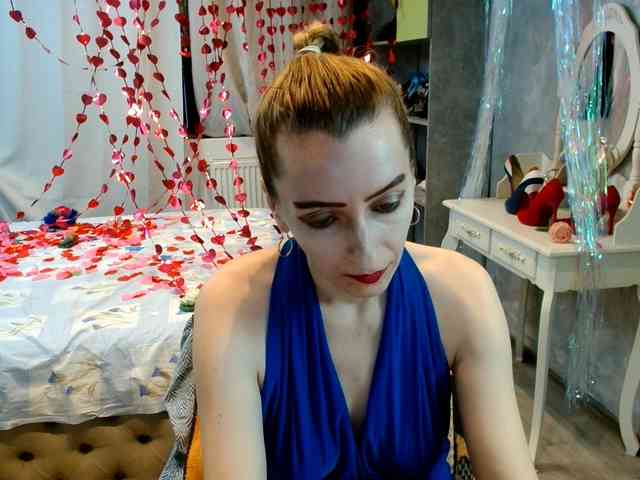 AnneDevrim AnneDevrim