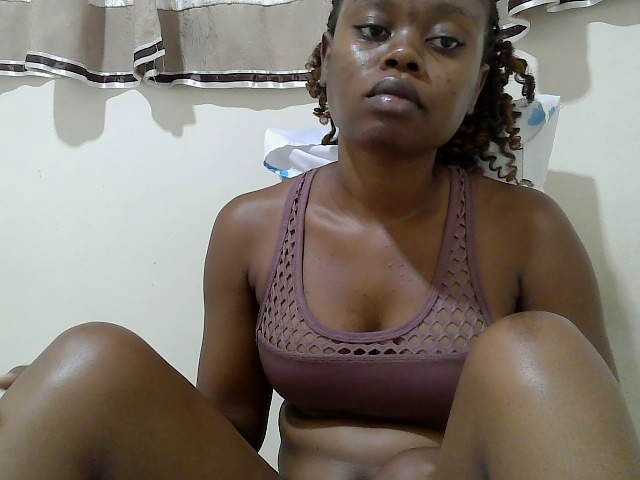 Janiesexy from BongaCams is Freechat