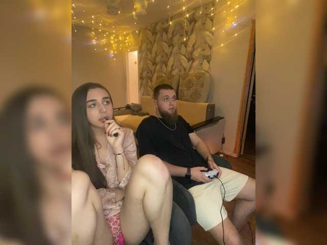 WildLoversOne's BongaCams show and profile