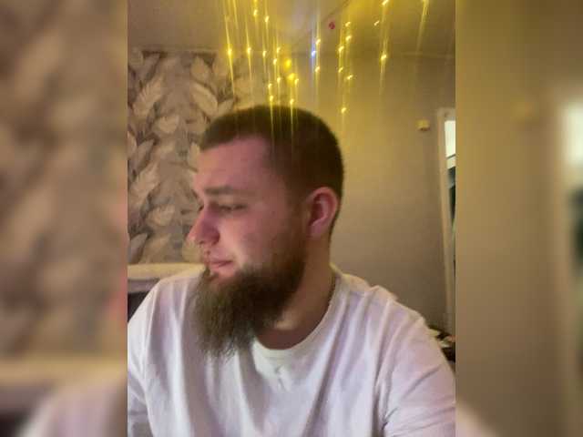 WildLoversOne's BongaCams show and profile