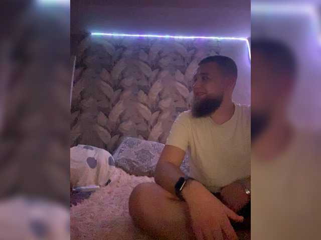 WildLoversOne – webcam model profile photo