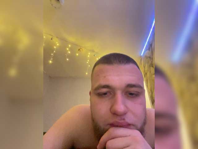 WildLoversOne's BongaCams show and profile