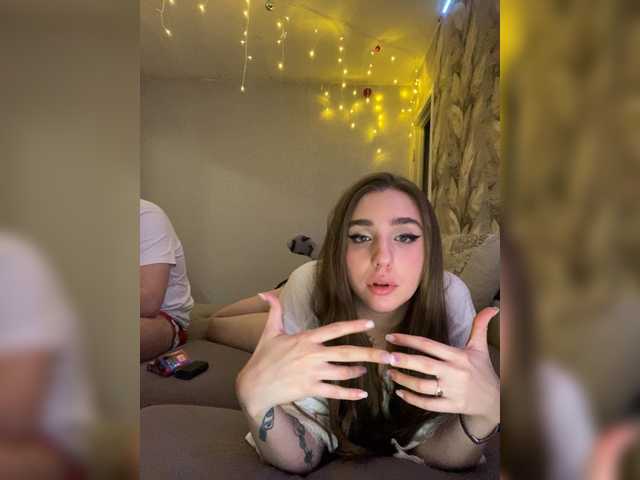 WildLoversOne live cam