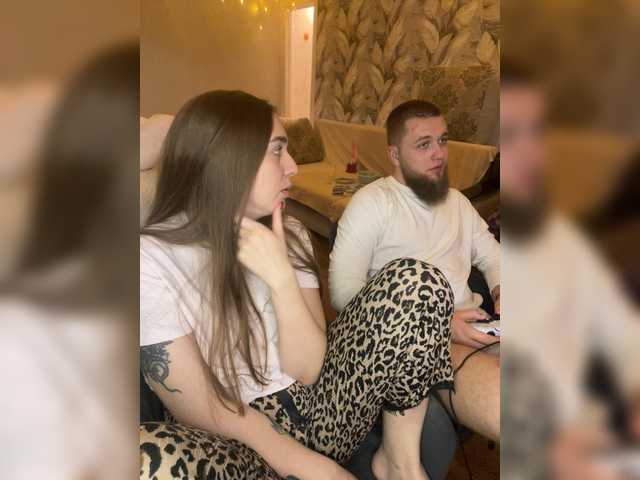 WildLoversOne's BongaCams show and profile