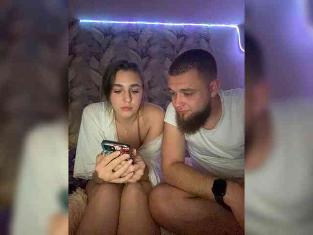 WildLoversOne Live Webcam on {site_name}