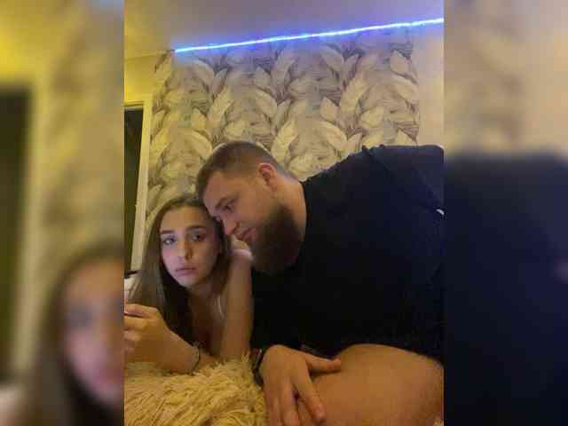 WildLoversOne Live Webcam on {site_name}