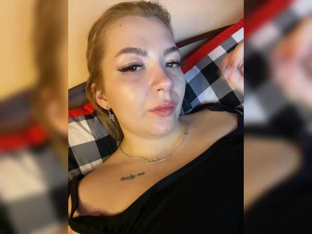 Lumarose – webcam model profile photo