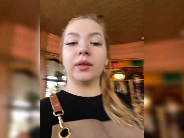 Lumarose Live Webcam on {site_name}