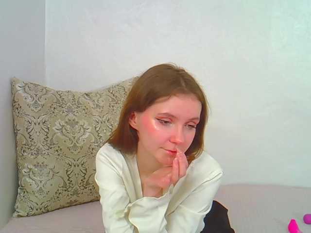 Alicecutea's BongaCams show and profile