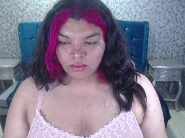 Tylavalenciax webcam