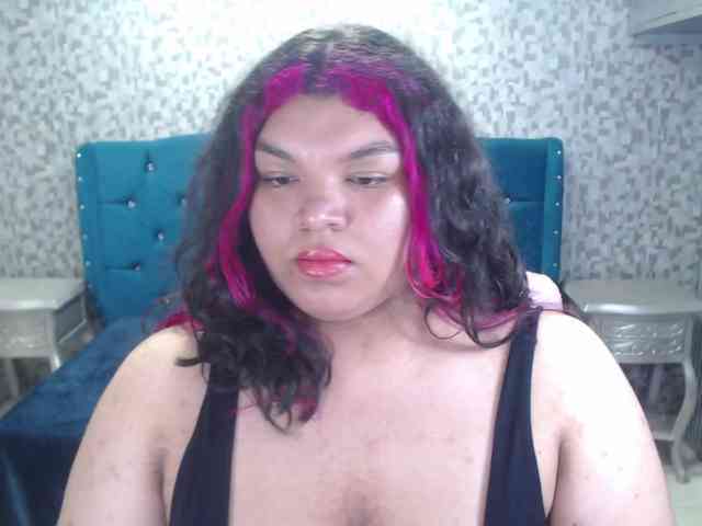 Tylavalenciax webcam