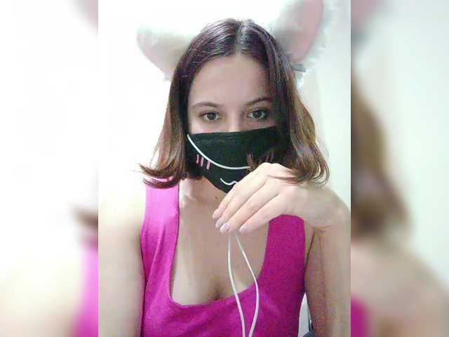 JulieWagner from BongaCams