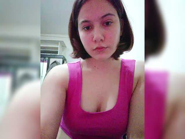 JulieWagner – webcam model profile photo