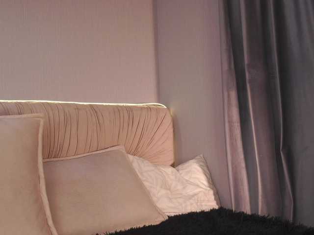 CristieHas's BongaCams show and profile