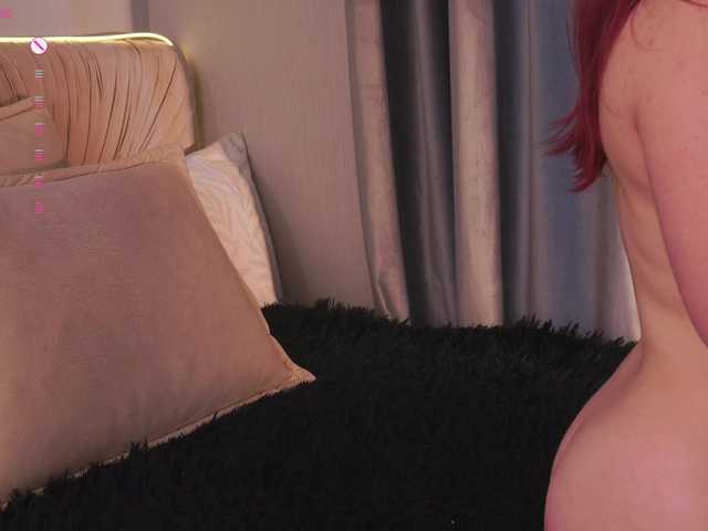 CristieHas's BongaCams show and profile